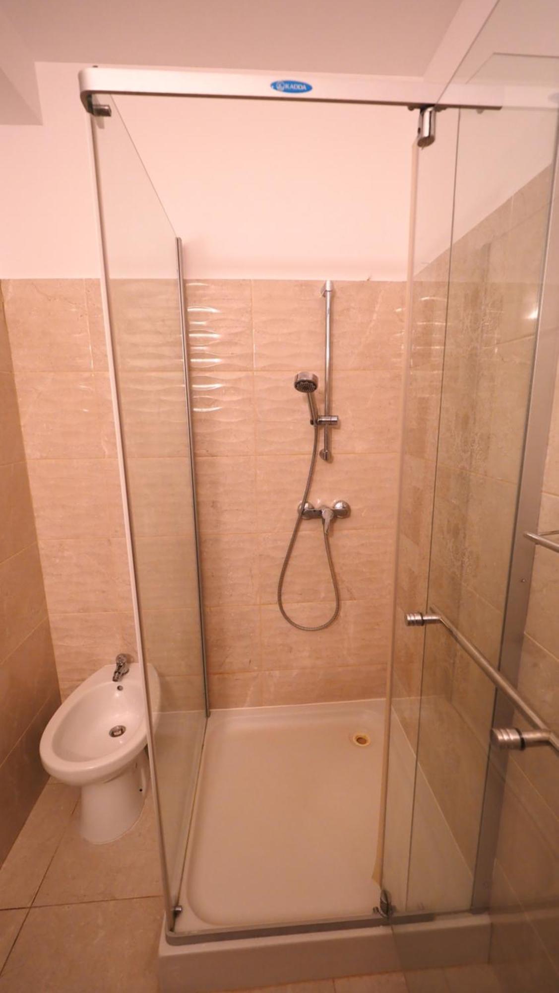 Iassium Airport Apartments Jászvásár Kültér fotó